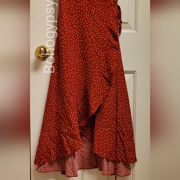 NWT Rihoas Red & White PolkaDot Wrap Midi Dress, Medium - Picture 16 of 17
